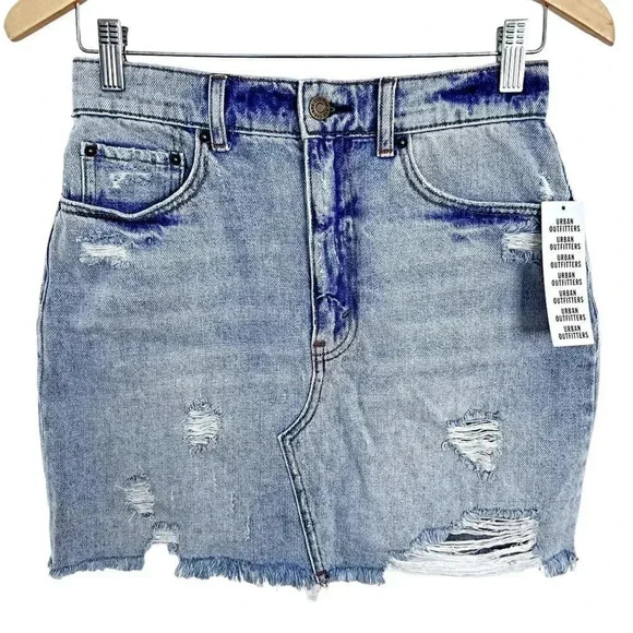 NWT BDG Distressed Denim Skirt Light Wash High Rise Women's Size S - Picture 1 of 5